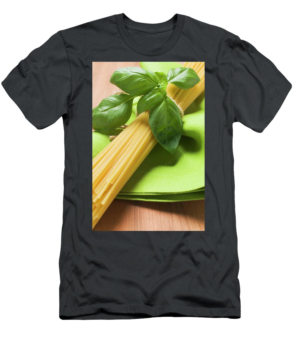 Spaghetti and Basil Foodcollection T-Shirt