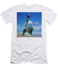 Statue of Liberty Maciej Toporowicz T-Shirt