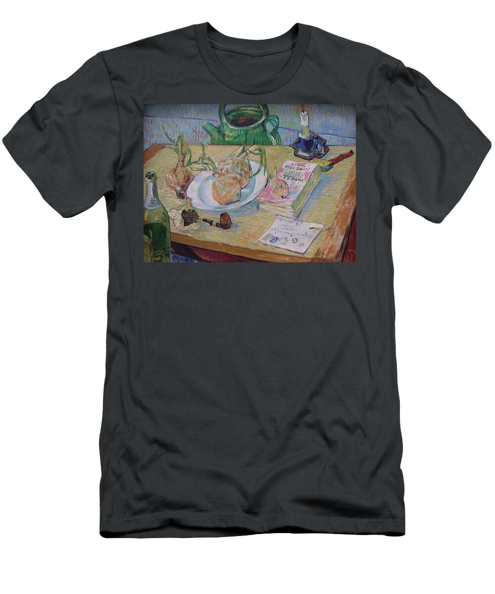 Stillleben Mit Einem Teller Zwiebeln Still Life with a Plate of Onions Also Still Life Drawing Vincentvangogh T-Shirt