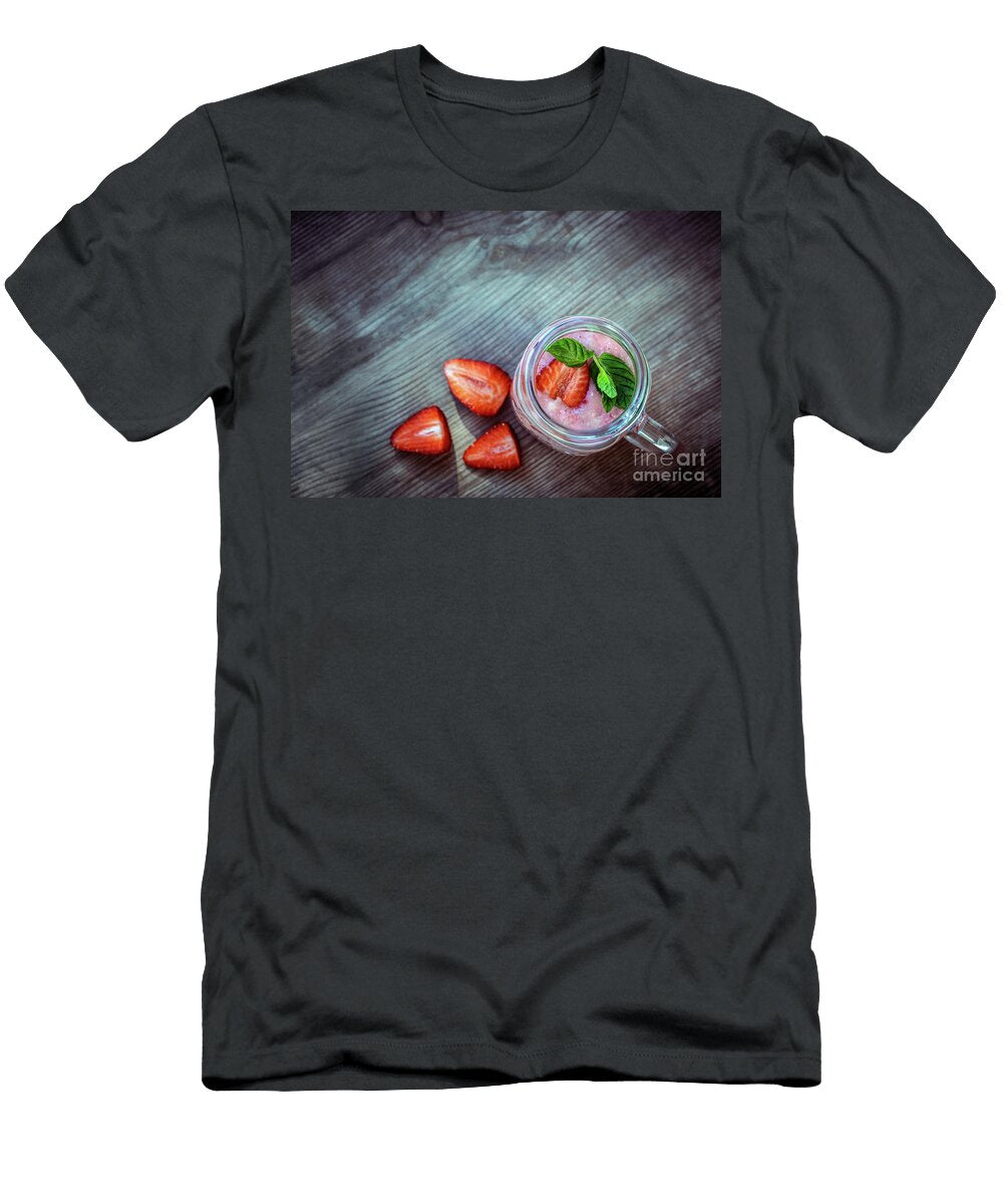 Strawberry Smoothie Anna Om T-Shirt