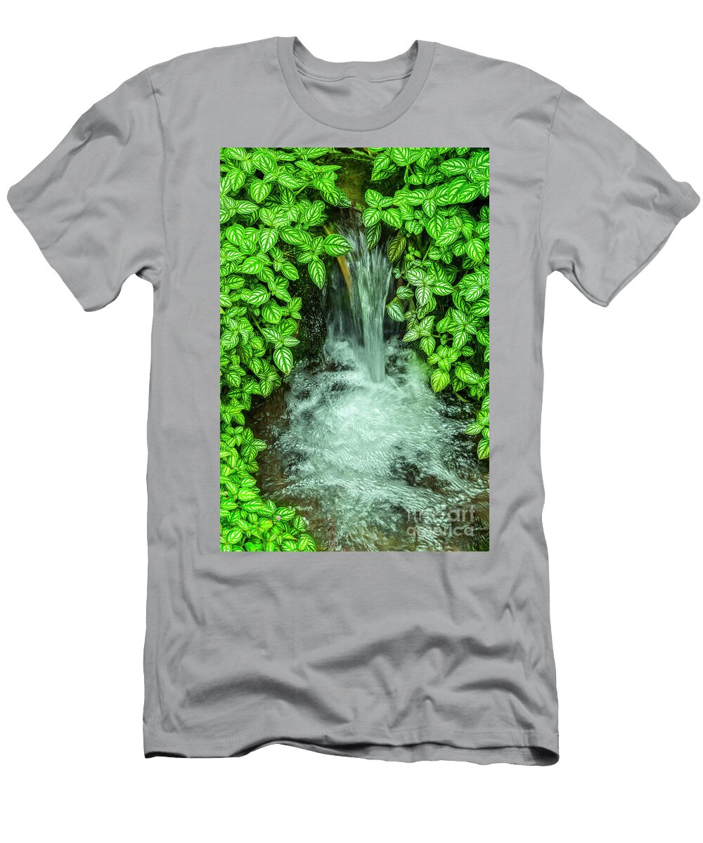 Streaming in the Green Helga Koehrer Wagner T-Shirt