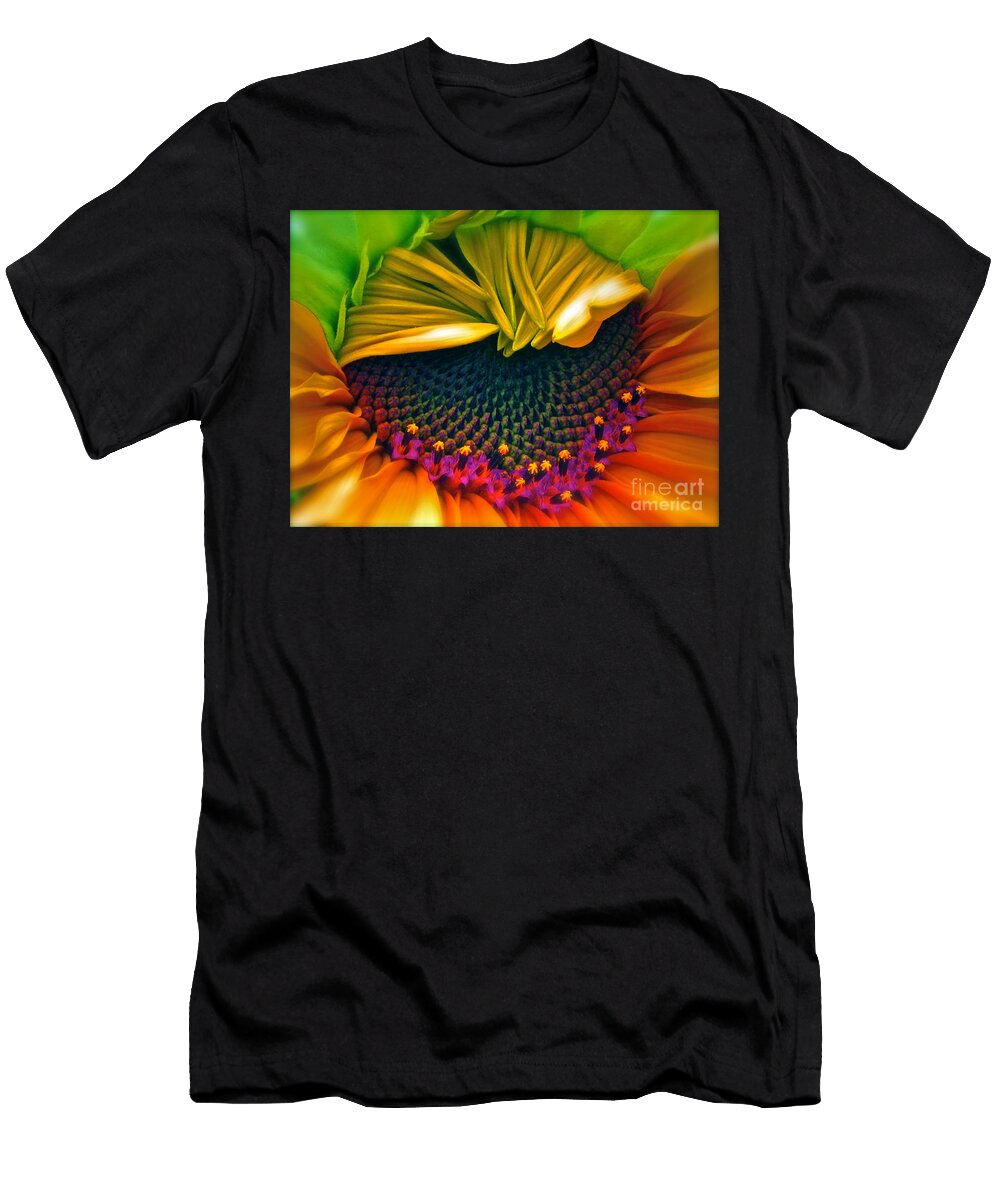 Sunflower Smoothie Gwyn Newcombe T-Shirt