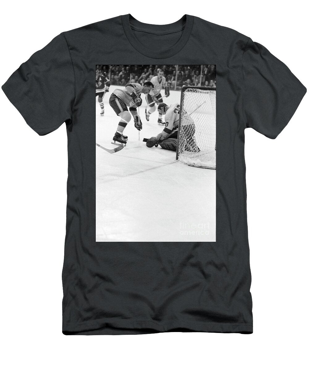 Terry Sawchuk 2 Oleg Konin T-Shirt