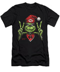 The Grinch Vs Chiefs Logo Max Vs Mahomes Mizorey T-Shirt