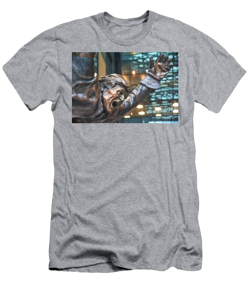 The Legendary Bobby Orr 2 Lisa Kilby T-Shirt