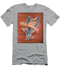 The Oriole Bird At the Oriole Park At Camden Yards Baltimore Md Marianna Mills T-Shirt