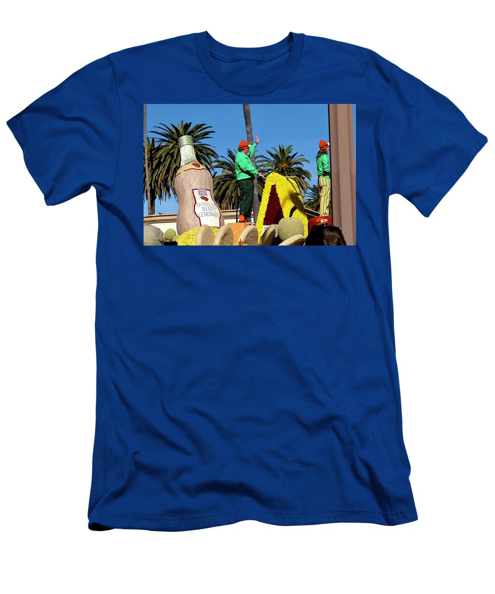 Trader Joes New Years Rose Parade Pasadena Kenneth James T-Shirt