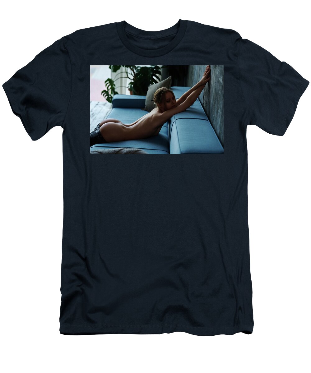Vechereyet 4 Gene Oryx T-Shirt