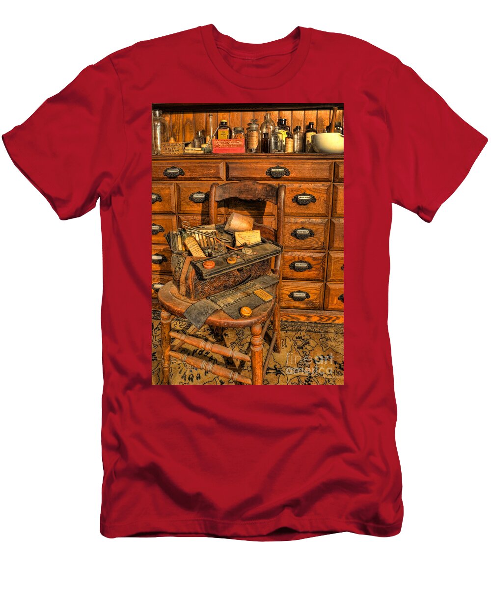 Victorian House Call Bag Ii Doctor Lee Dos Santos T-Shirt
