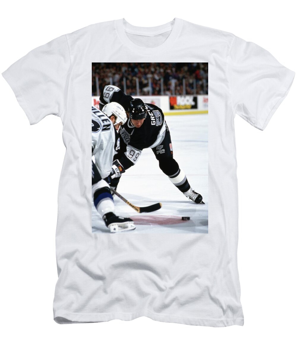 Wayne Gretzky LA Kings 5 Iconic Sports Gallery T-Shirt