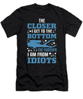 When I Dive I See Less Idiots Diving Design Greenoptix T-Shirt