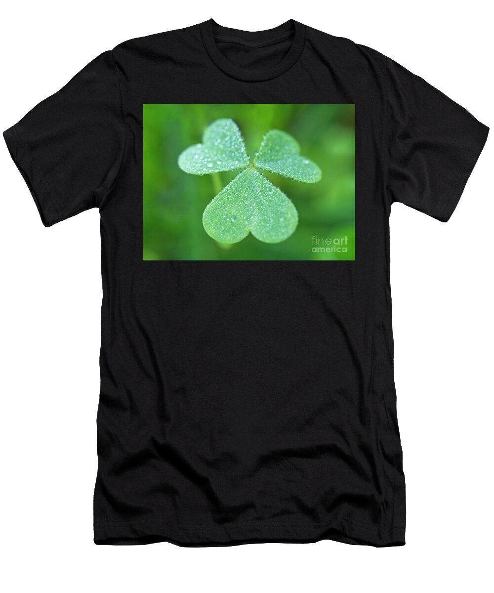 Wood Sorrels Leaf with Morning Dew Iris Richardson T-Shirt